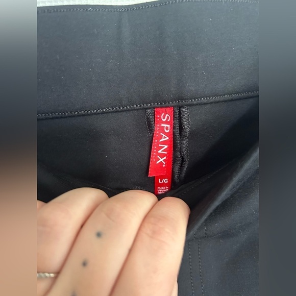 SPANX pants - Picture 3 of 4